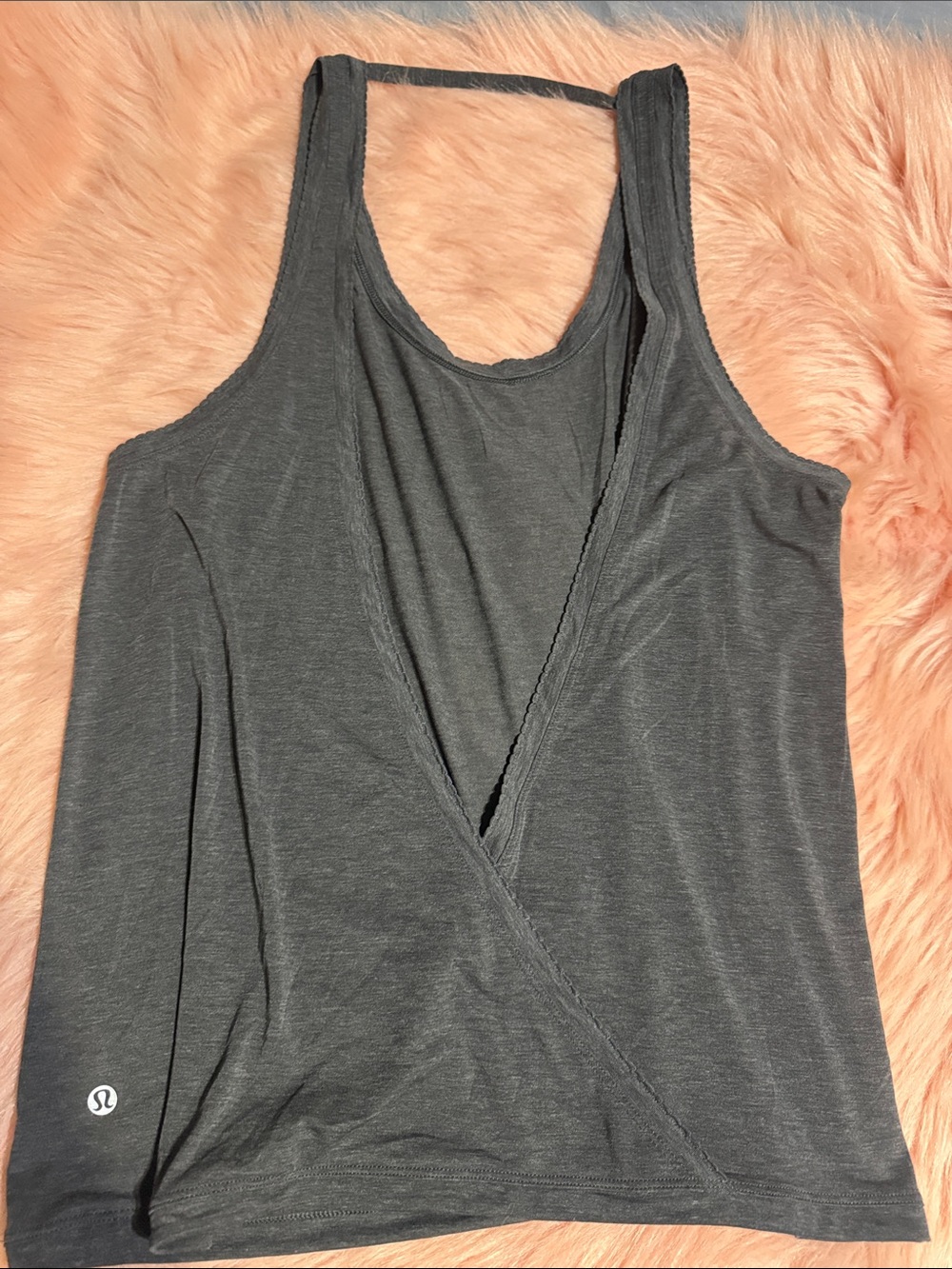 Lululemon Tied To It Tank Heathered Black size 10 NWOT - Picture 10 of 11